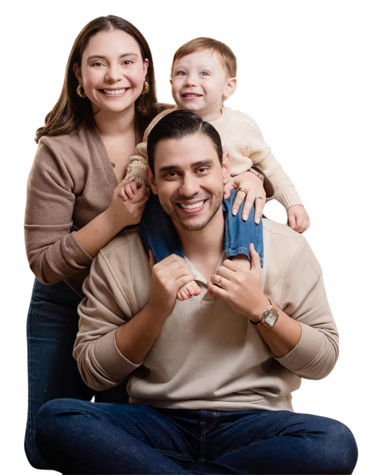 Rodolfo Escobar and Valeria Cedeño, founders of Fully Searchable, with their child